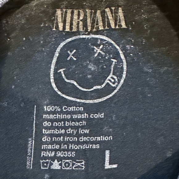 Size L Acid Washed Nirvana Smiley Face Tee - Picture 3 of 3